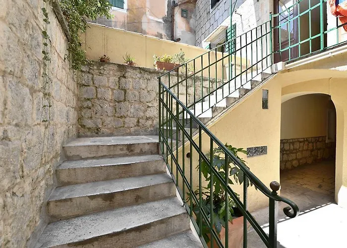 Luxury * Split