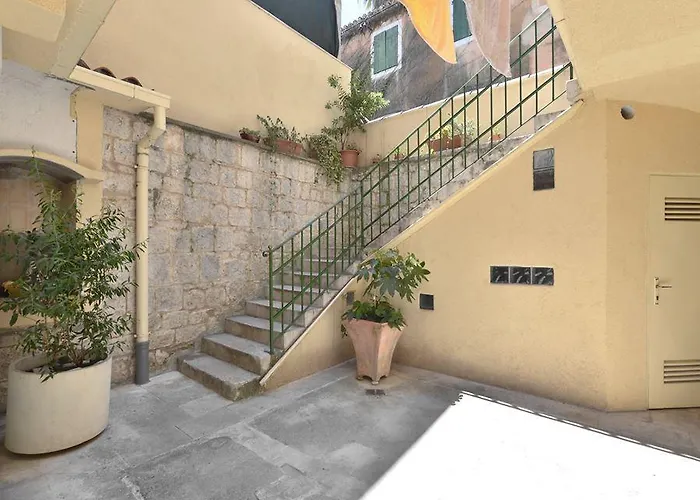 Luxury Apartman *
