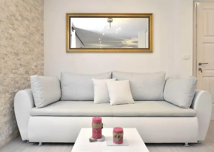 Luxury Split